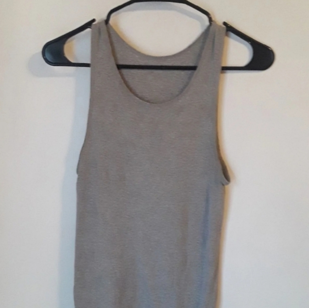 Grey muscle shirt